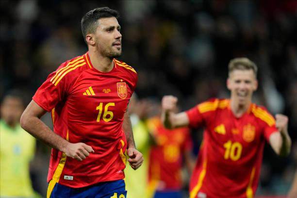 开云官网-【现场】巴萨神童征服伯纳乌，西班牙找到秘密武器？