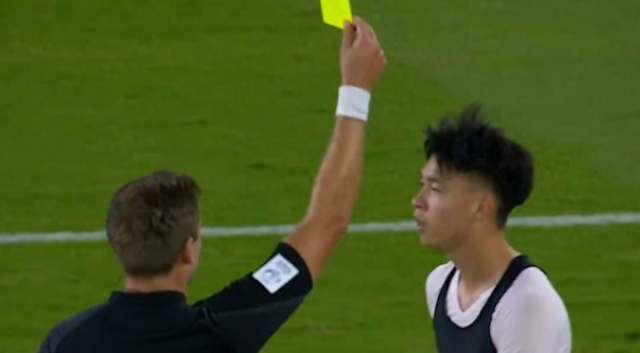 开云移动端-王钰栋压哨破门！轰U23亚洲杯首球，脱衣庆祝染黄，对手集体绝望|国足|处子球|越南|中国男足|拜合拉木_新浪体育_新浪新闻