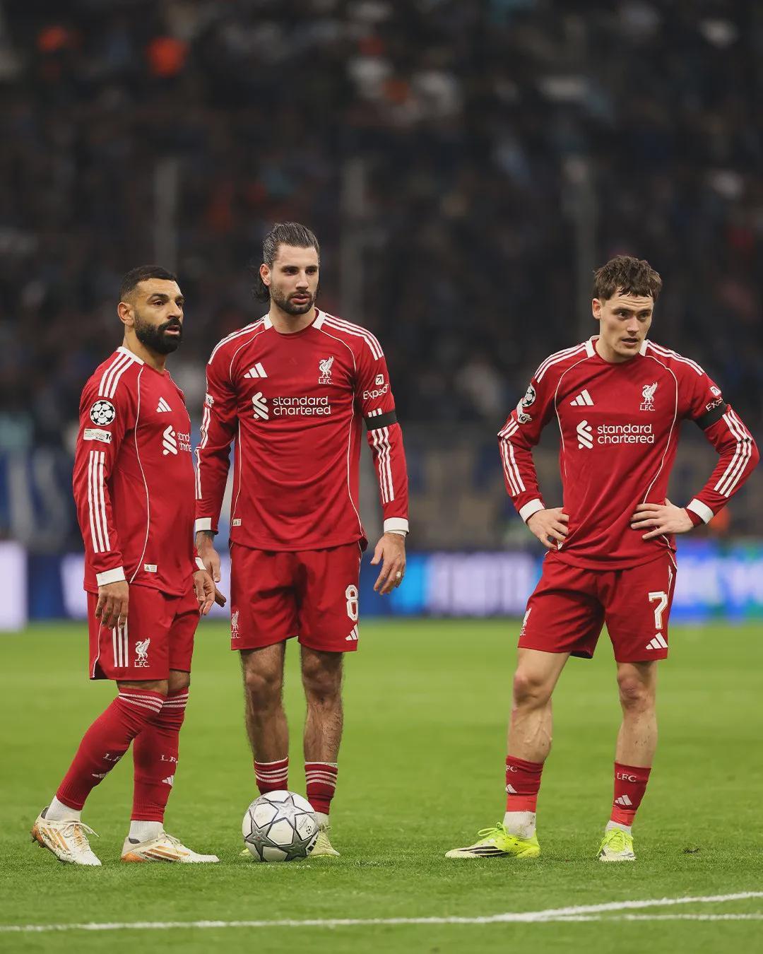 kaiyun-英超制霸欧冠！6支球队参赛5队高居前8 仅曼城掉队