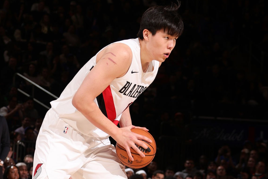 开拓者选中杨瀚森仅评D！美媒解析挑战+定位：两年后值得重新评估